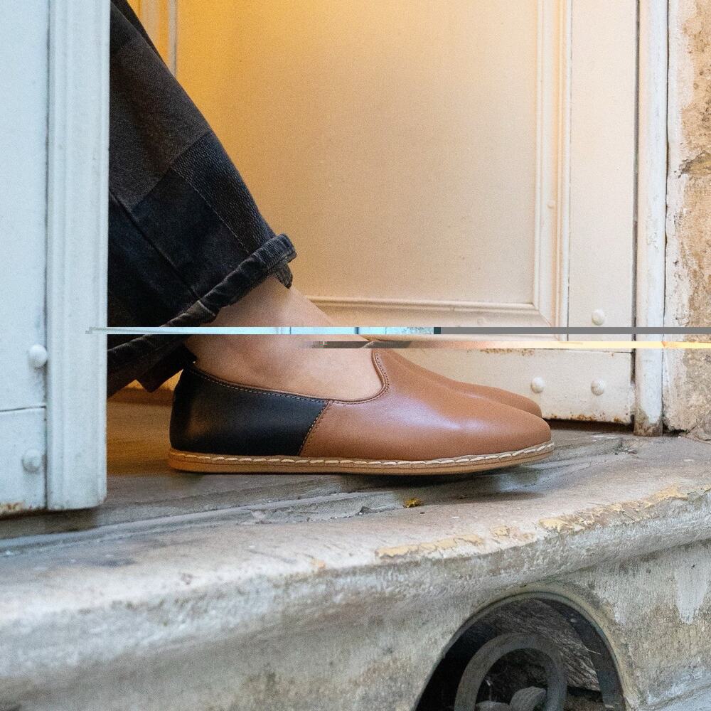Charix slip-on Flats Brown Camel Black 37